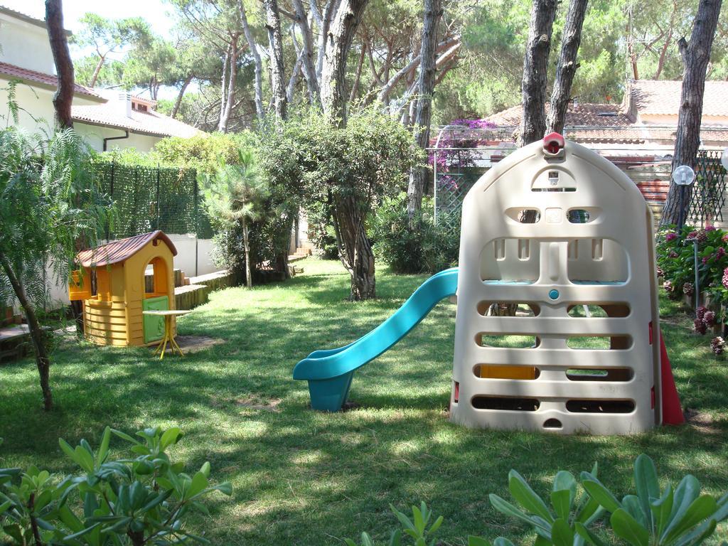 Park Hotel Baia Domizia Εξωτερικό φωτογραφία
