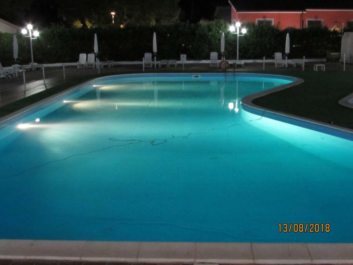 Park Hotel Baia Domizia Εξωτερικό φωτογραφία